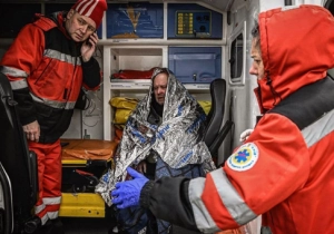 HELP TO DOCTORS AND AMBULANCE